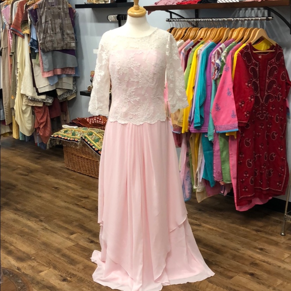 Mother of the Bride Dress- Make An Offer!!!